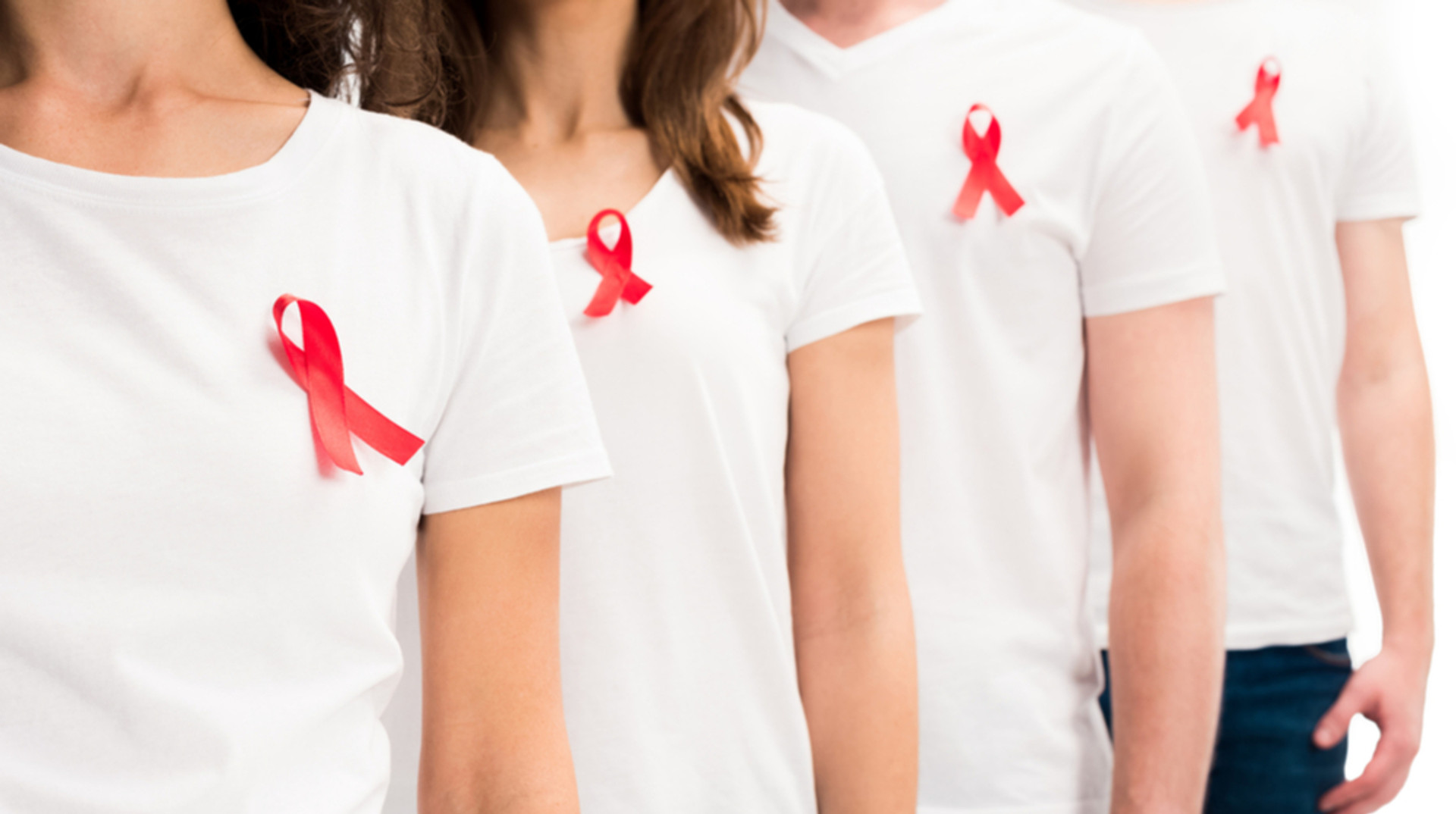 Як і чому важливо протистояти епідемії ВІЛ в Україні під час війни