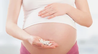 Незалежно від дози й триместру: прийом парацетамолу під час вагітності не підвищує ризик аутизму