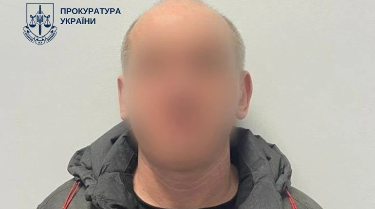 Напоїв горілкою до безпорадного стану: у Києві судили чоловіка, який зґвалтував двох підлітків