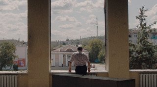 Цього міста достатньо для самопізнання: огляд на новий фільм про деокупований Ізюм очима Гамлета Зіньківського