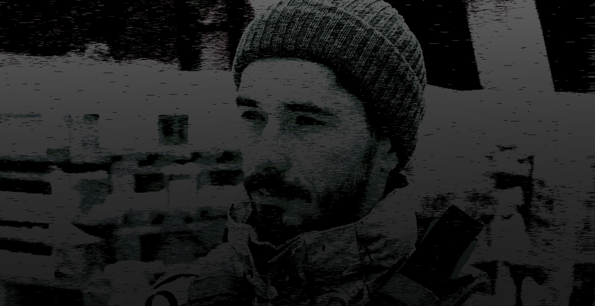 Посеред міста – гора трупів росіян, а навколо діти ганяють на великах. Історії з деокупованої Харківщини від волонтера