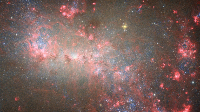 « Hubble » removed the « explosive » galaxy near the Milky Way
