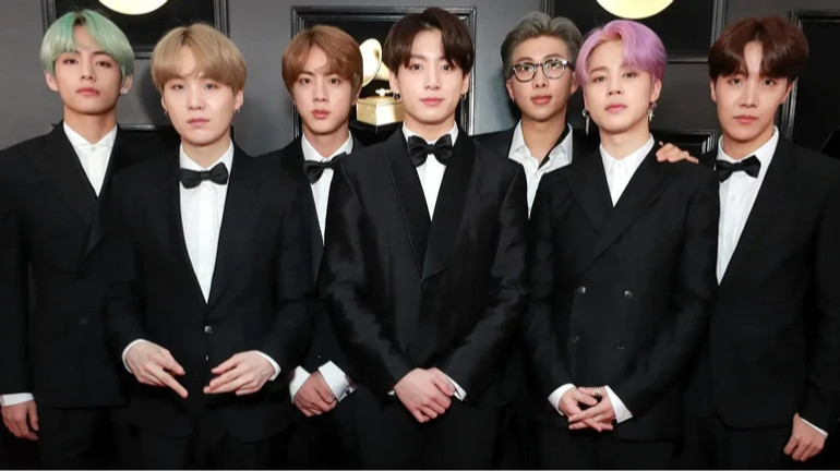 K-pop гурт BTS випустить перший альбом після повернення з армії