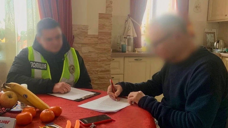 Пацієнт осліп на одне око після операції на носі: лікарю столичної клініки вручили підозру