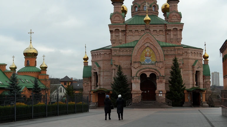 На Київщині ліцей позбавили ліцензії через зв’язок із підпільною школою при монастирі УПЦ МП
