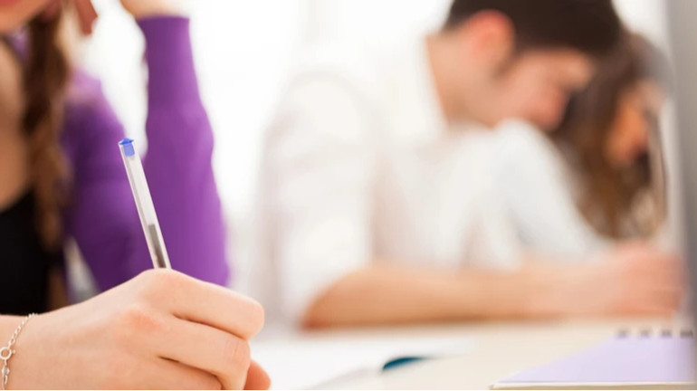 В Україні у 2026 році можуть запровадити дводенний формат НМТ