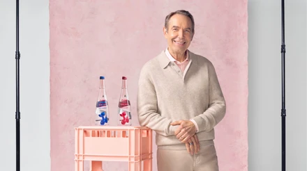 Джефф Кунс для Evian, Кіт Гарінг у Louis Vuitton: добірка нових колаборацій митців та брендів