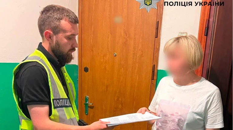 Переплатила 1,7 млн грн за пелюшки для лежачих хворих: у Києві посадовицю підозрюють у розтраті