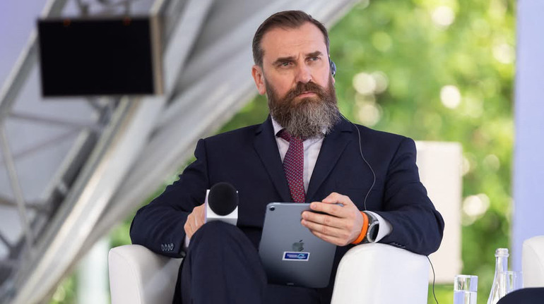 Лісовий: Зарплати працівників дитсадків і позашкільних закладів мають бути привʼязані до вчительських