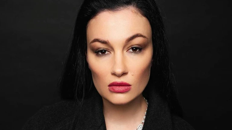 У Чернівцях скасували виступ співачки Анастасії Приходько після її заяв про київську російську мову