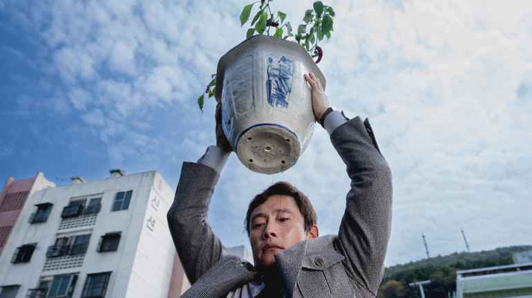 На людство чекає криза, з якою воно ще не стикалося: інтерв’ю з режисером Пак Чхан Уком про новий фільм