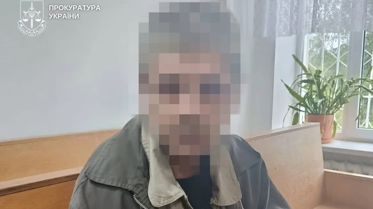 Зняв спіднє перед дітьми: на Хмельниччині чоловікові вручили підозру за розбещення малолітніх