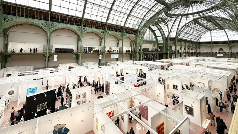 Art Basel Paris завершується раніше через протести у Франції