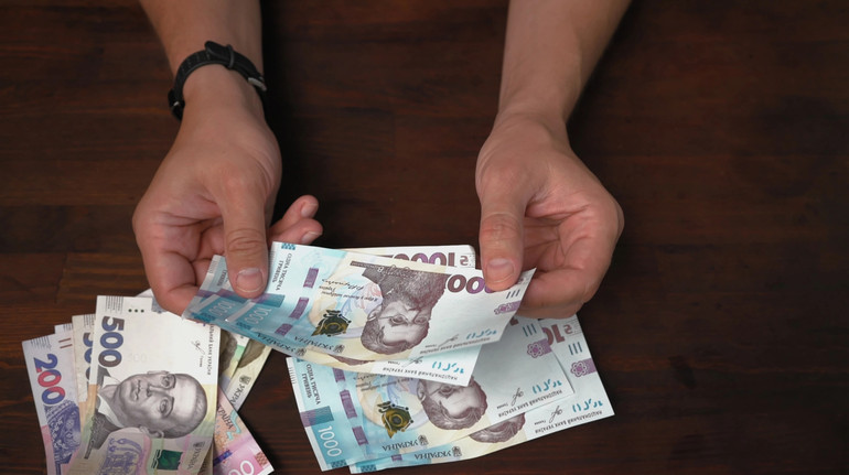 Таксиста з Харкова, який грубо відмовився обслуговувати пасажирку українською, оштрафували