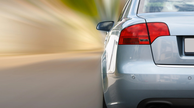 На Волині 11-річний хлопчик наїхав машиною на 2-річну сестру: дівчинка загинула