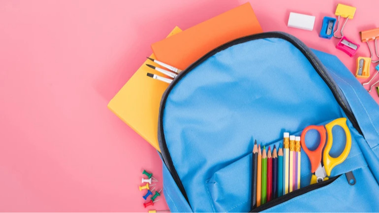 Заяви на отримання Пакунка школяра подали батьки майже 99% першачків: у Дії підбили підсумки