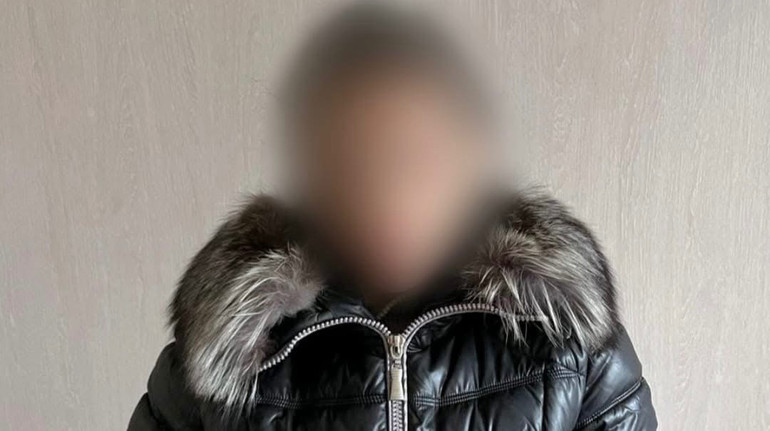 Обіцяла соціальну допомогу: в Харкові затримали жінку, яка викрадала гроші у пенсіонерів