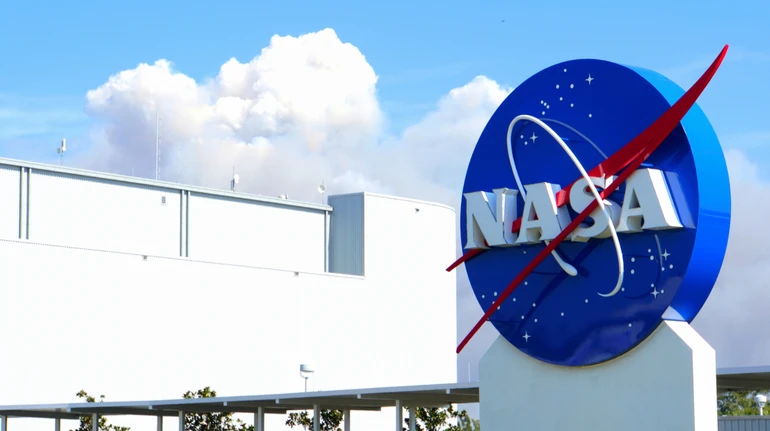 Трамп звинуватив Обаму у розголошенні секретних даних через розмови про НЛО: у NASA відповіли