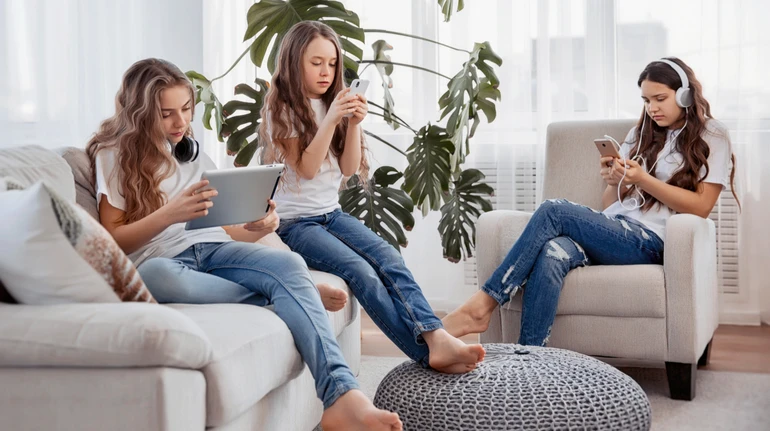 В Австралії Meta видалила майже 550 тисяч акаунтів через заборону соцмереж для дітей