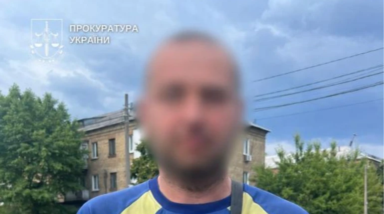 Поки батьки спали: у Києві судитимуть чоловіка, що напідпитку розбещував 10-річну дівчинку