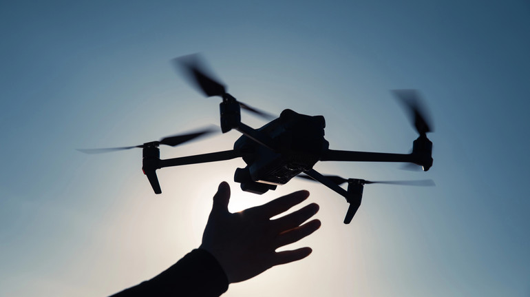 Уряд Литви планує навчати дітей керувати дронами