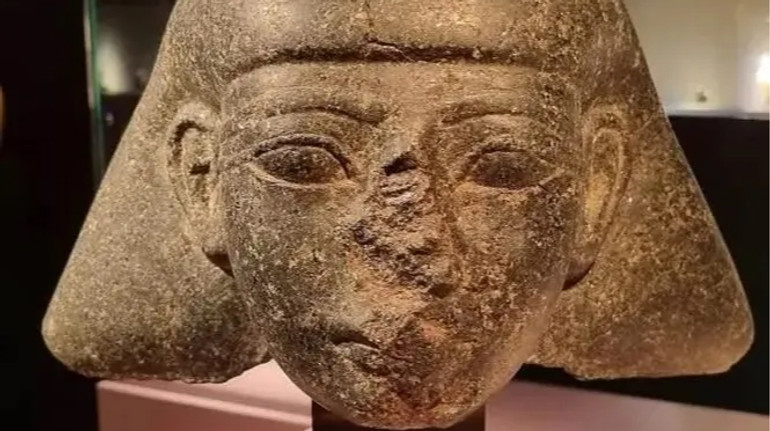 Нідерланди повернуть до Єгипту скульптуру часів правління фараонів