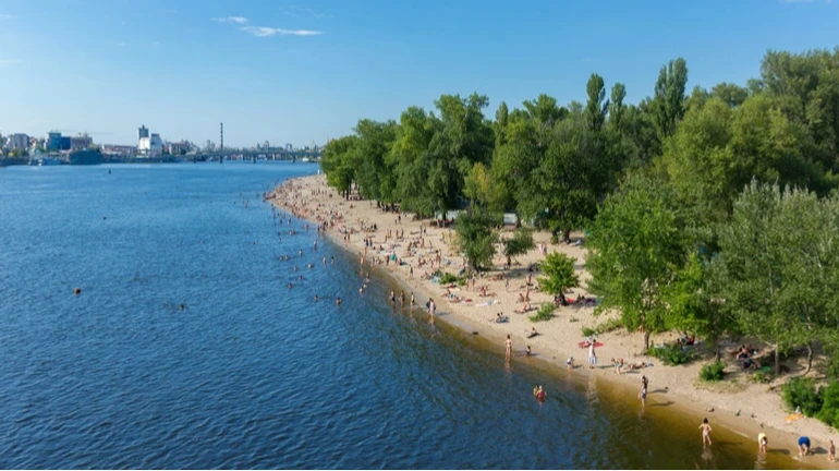 На яких пляжах України безпечно купатись у 2026 році: перелік ЦГЗ