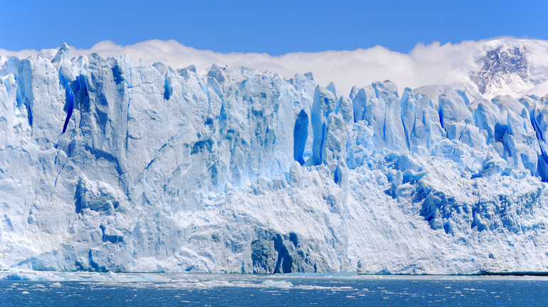 Glaciers will lose 40% of their mass through warming – scientists