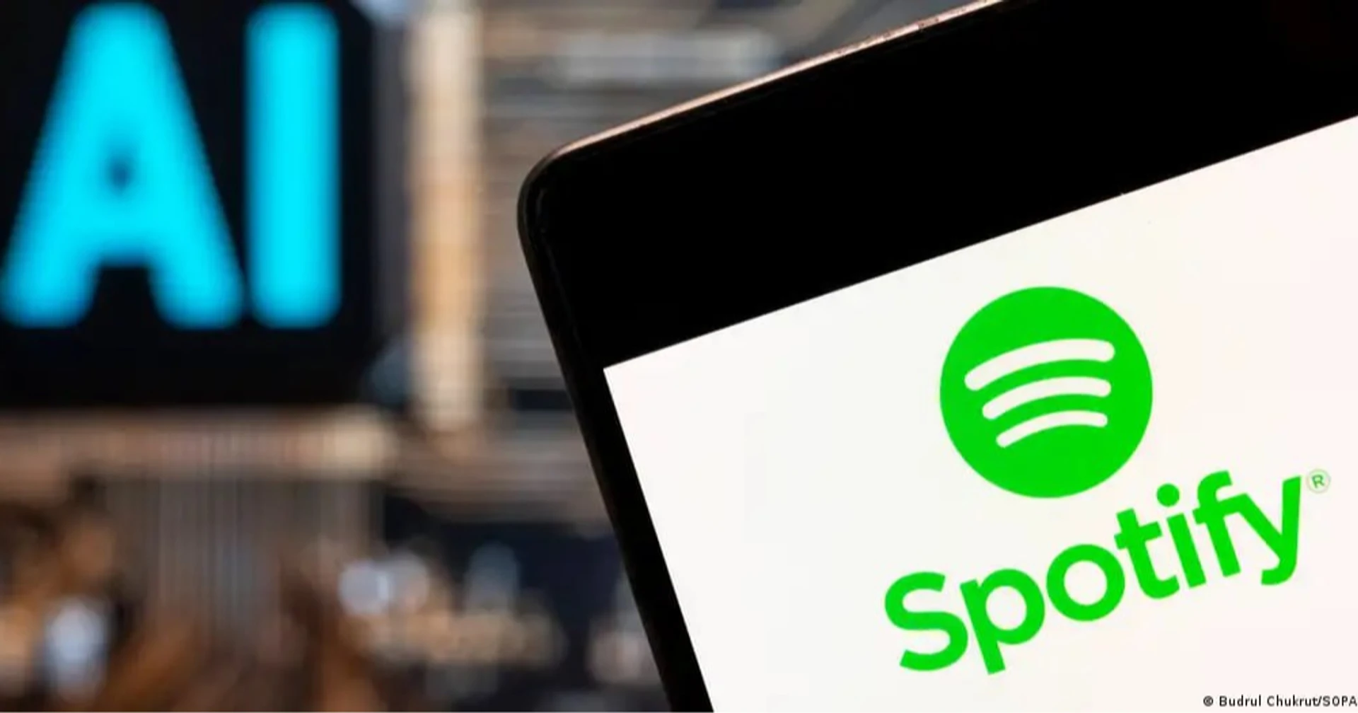 Spotify видалив 13% української ШІ-музики, випущеної у 2025 році
