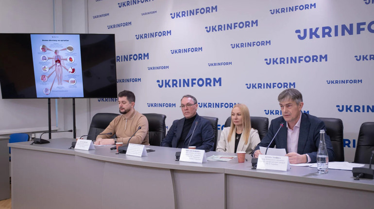 Лікарська спільнота закликала депутатів захистити дітей від тютюнових та нікотинових виробів