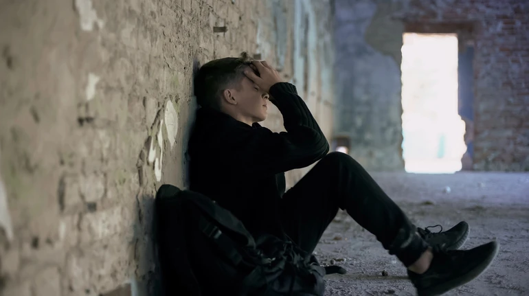 Підлітки били, душили та знімали на відео: на Одещині розслідують знущання з 11-річного хлопчика