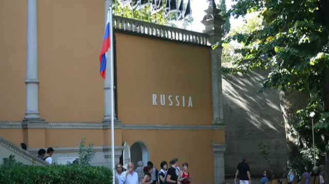 Russia hands over the pavilion at the Venice Biennale to Bolivia