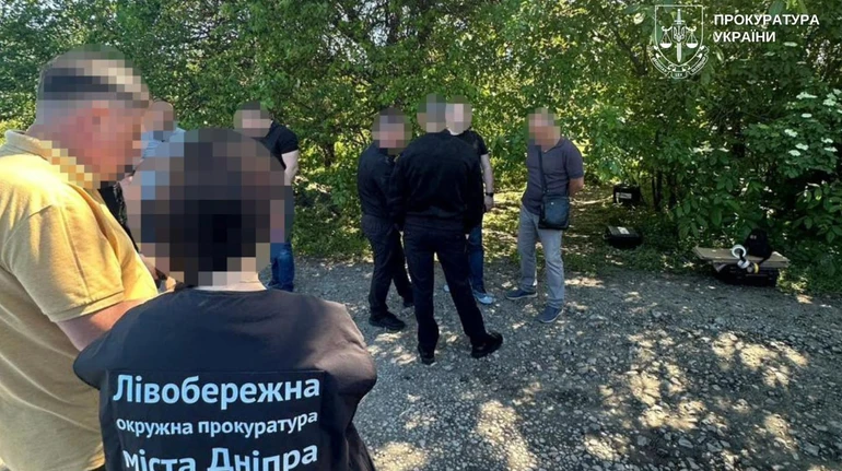 Зв'язав руки та задушив: дніпропетровця підозрюють у вбивстві та зґвалтуванні 11-річного хлопчика