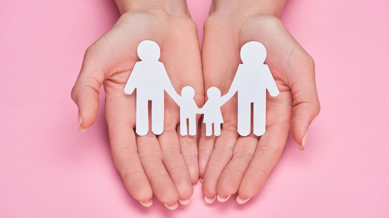 Скільки дітей знайшли родину у 2025 році і в яких областях всиновлюють найчастіше: нові дані