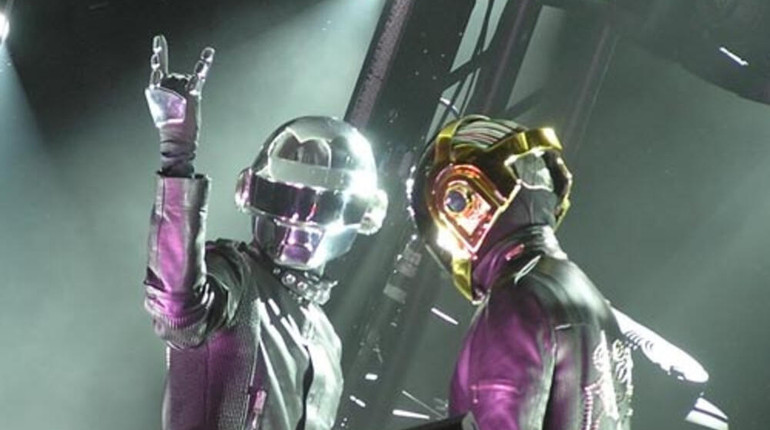 Електронну музику визнали культурним надбанням Франції