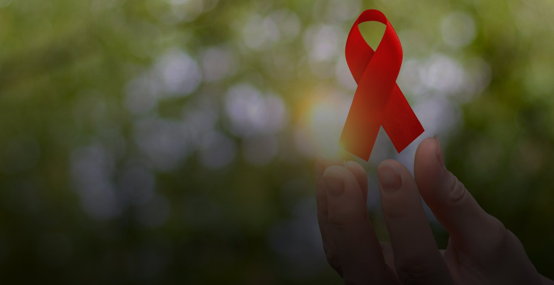 11 років без змін: як два законопроєкти можуть вирішити низку проблем людей з ВІЛ/СНІД