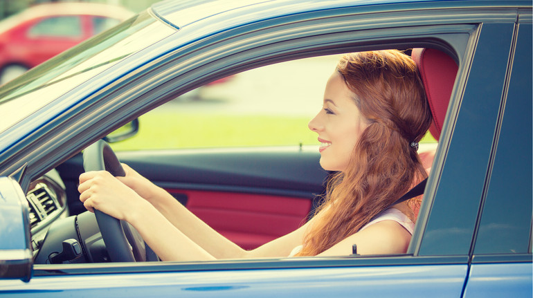 На яких автівках можна скласти практичний іспит з водіння? Перелік по областях