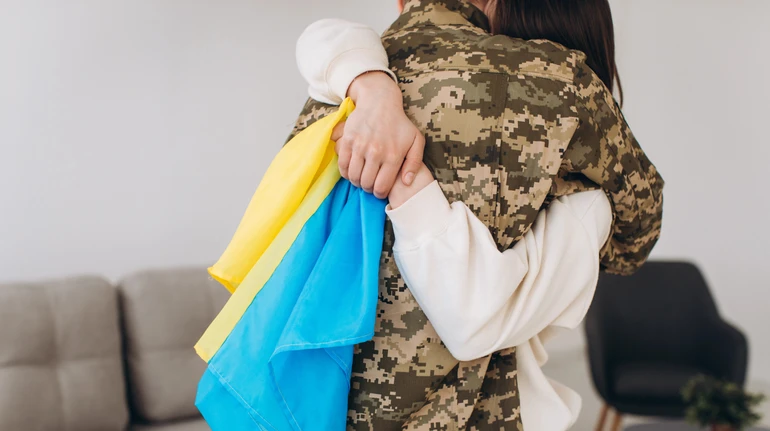 Зʼявився перший безкоштовний освітній серіал про сексуальну реабілітацію: як подивитися