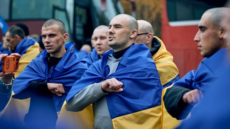 Захисники Маріуполя та вцілілі в Оленівці: що відомо про військових, які повернулися з полону