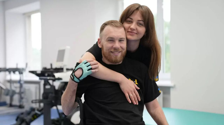 Міг померти у будь-який момент: історія реабілітації бійця зі складним ушкодженням спинного мозку