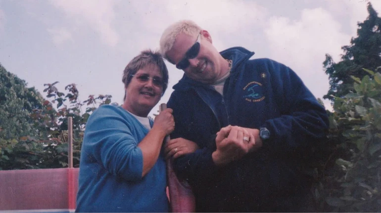 14 ударів молотком по голові: як британець вбив матір і два місяці переховував її тіло вдома