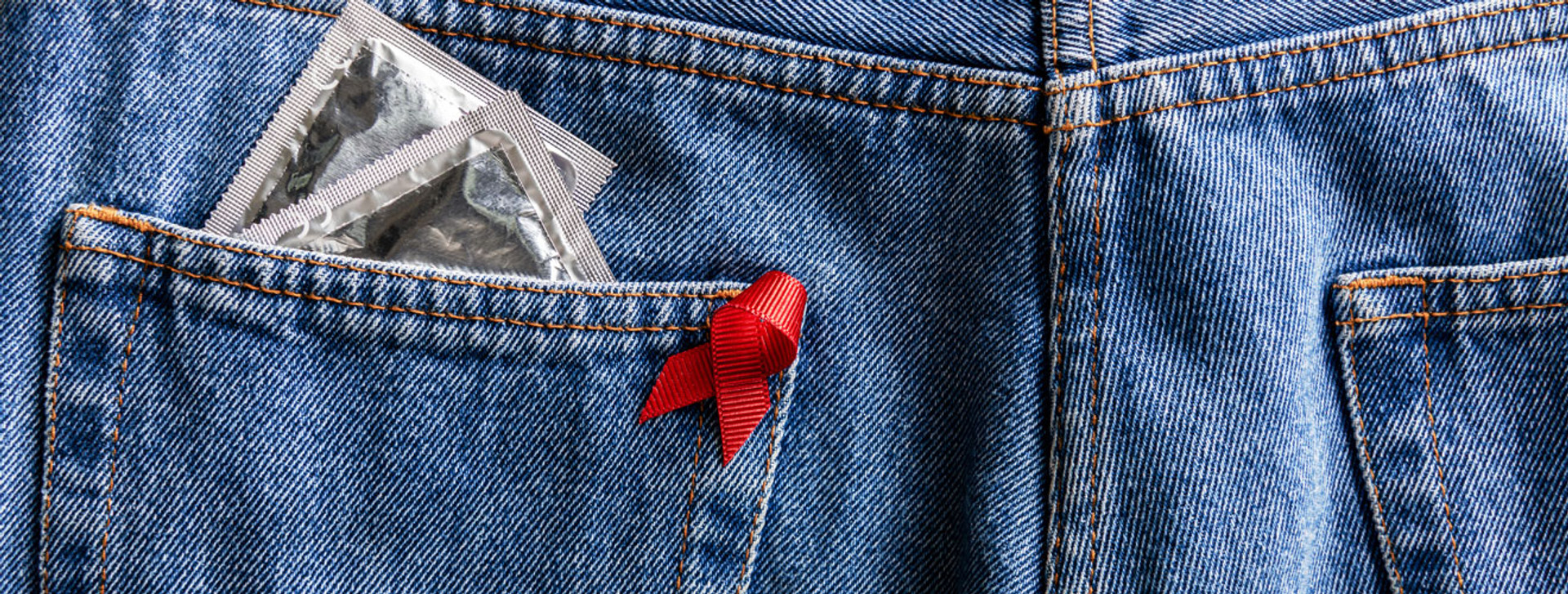 ТЕСТ: що ви знаєте про ВІЛ/СНІД, його симптоми та шляхи передачі
