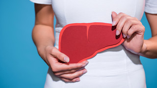 Неочікуваний ефект: як трави і БАДи можуть вгробити вашу печінку