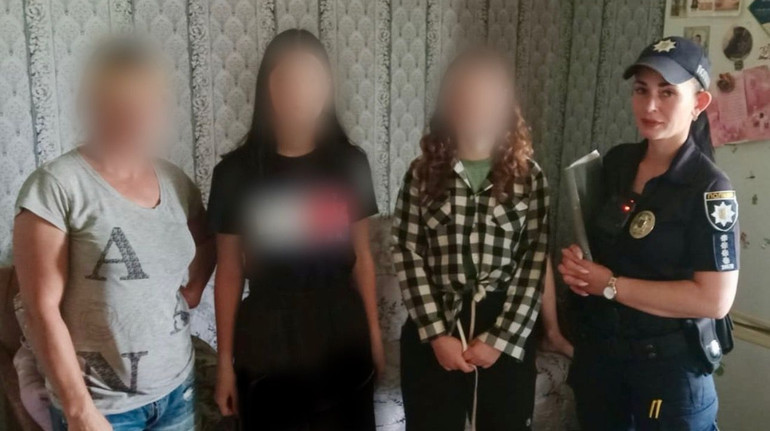 Знущання з кота на Київщині: до відповідальності притягли батьків підлітків