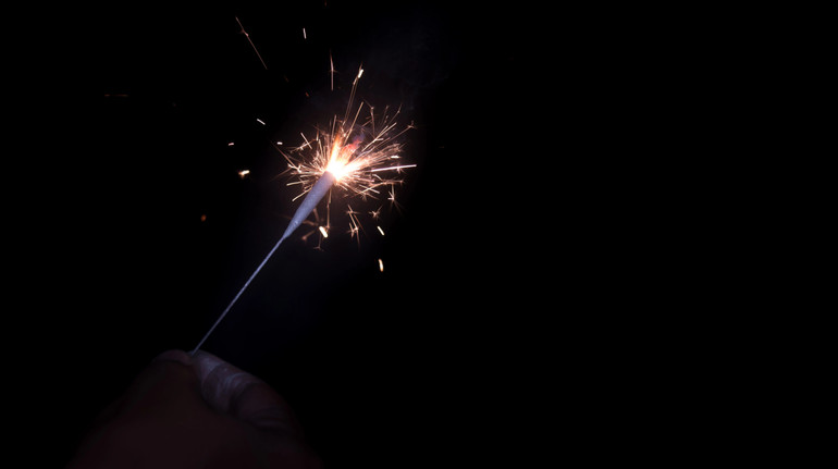 Новий рік без феєрверків, проте з хлопавками: у Нацполіції розповіли правила безпеки у святкову ніч