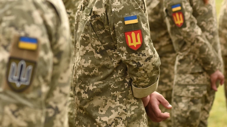 Уряд зобовʼязав лікарні першочергово обслуговувати ветеранів і родини загиблих