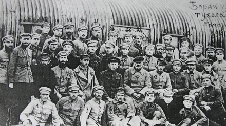 Грали в театрі чи переманювали своїх з російської армії. Яким був полон для українців під час Першої світової війни