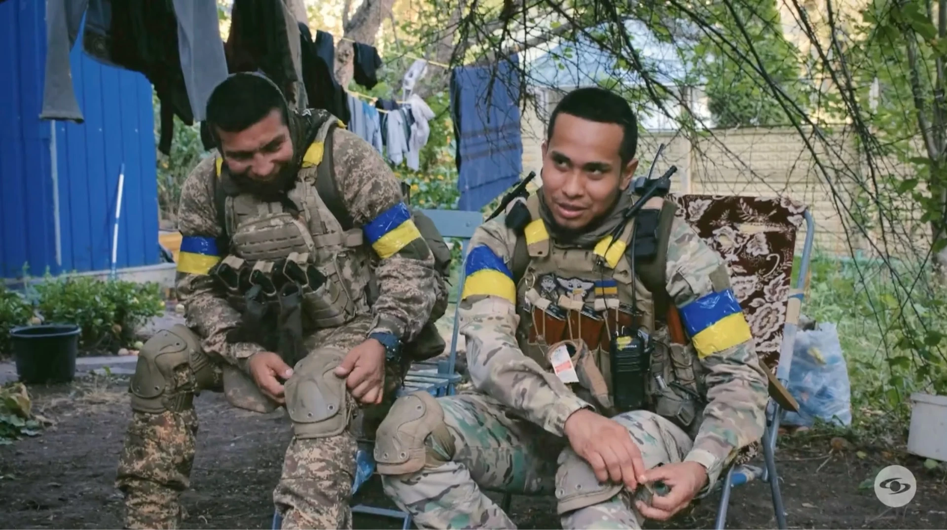Гроші, а потім – щось більше: докфільм За лаштунками війни розповідає про колумбійських добровольців в ЗСУ