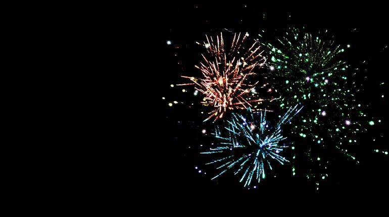 Хотів здивувати дівчину: у Києві затримали чоловіка, який запустив салют