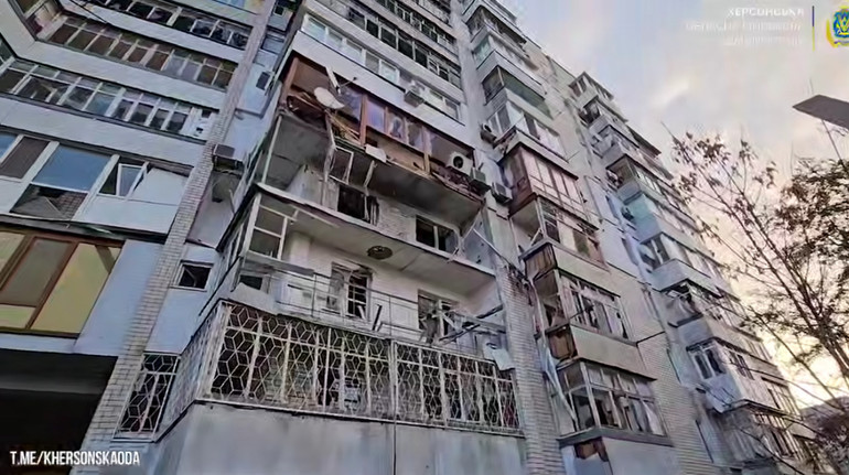 Снаряд залетів у кімнату: 16-річний підліток у Херсоні дивом вижив під час обстрілу